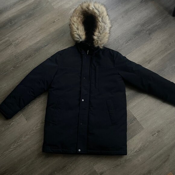 CALVIN KLEIN Men's Long Parka with Faux-Fur Lined Hood - Picture 1 of 5